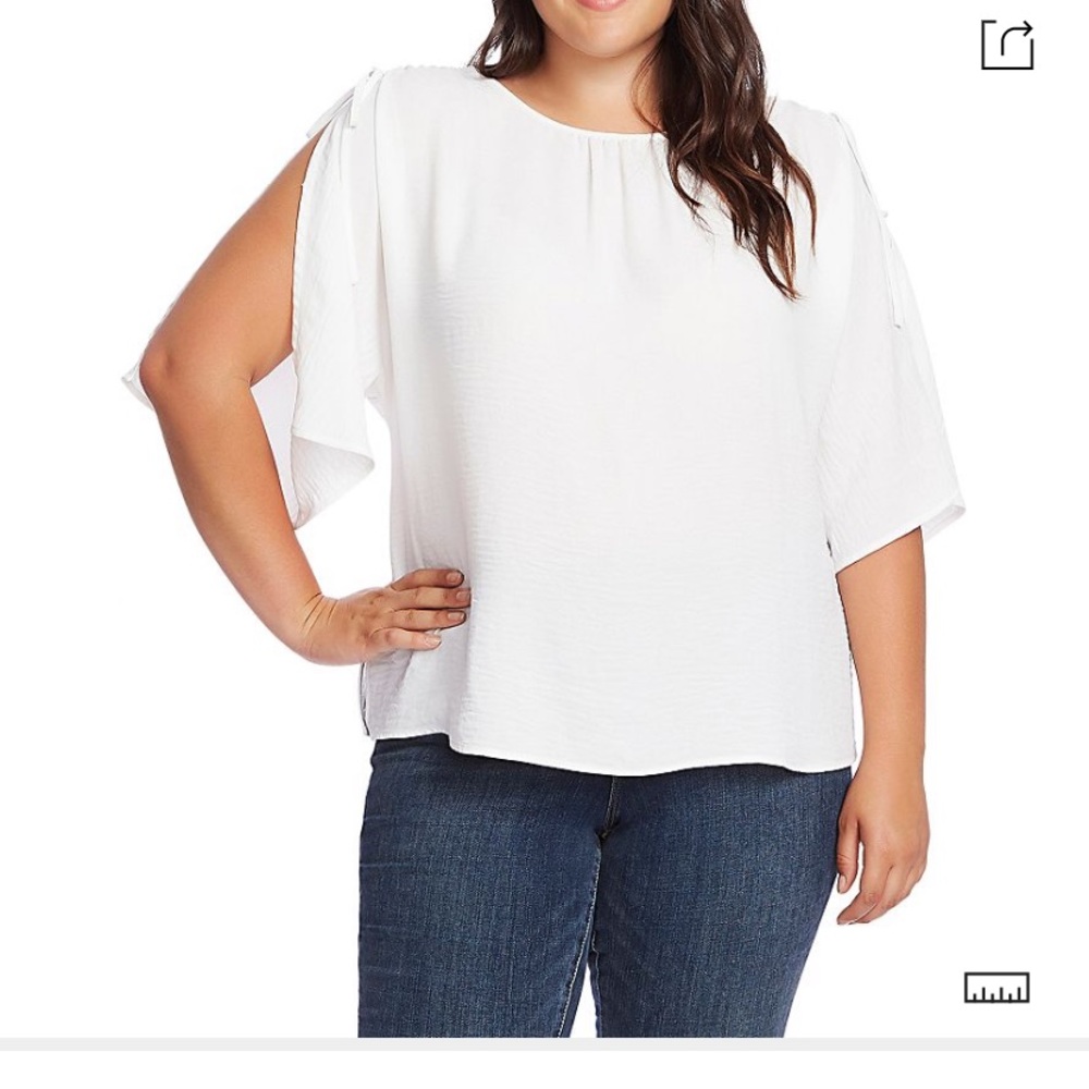 💥HP💥NWT Vince Camuto Split Georgette Blouse
